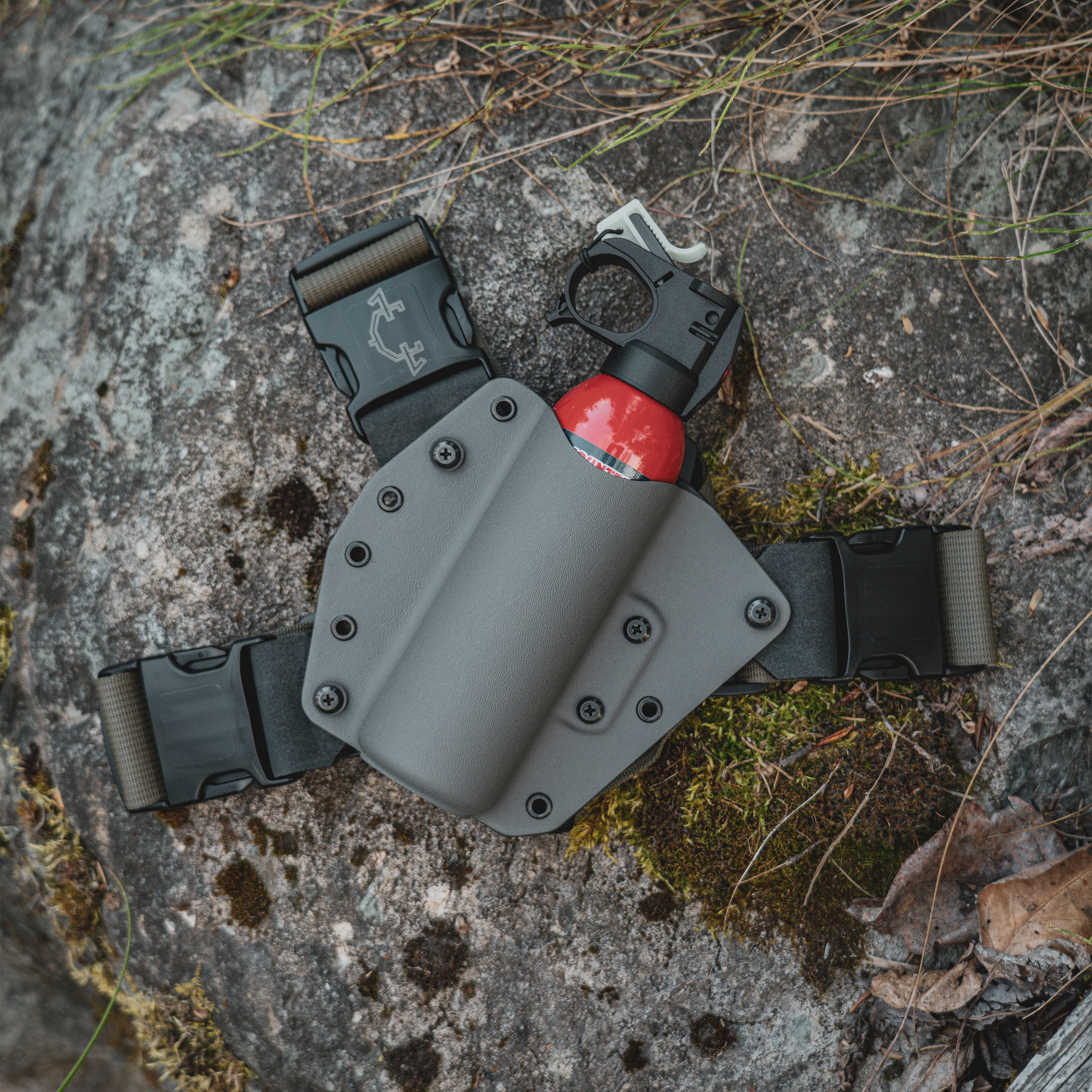 BEAR SPRAY SHELL - Chest Holster - Image 3