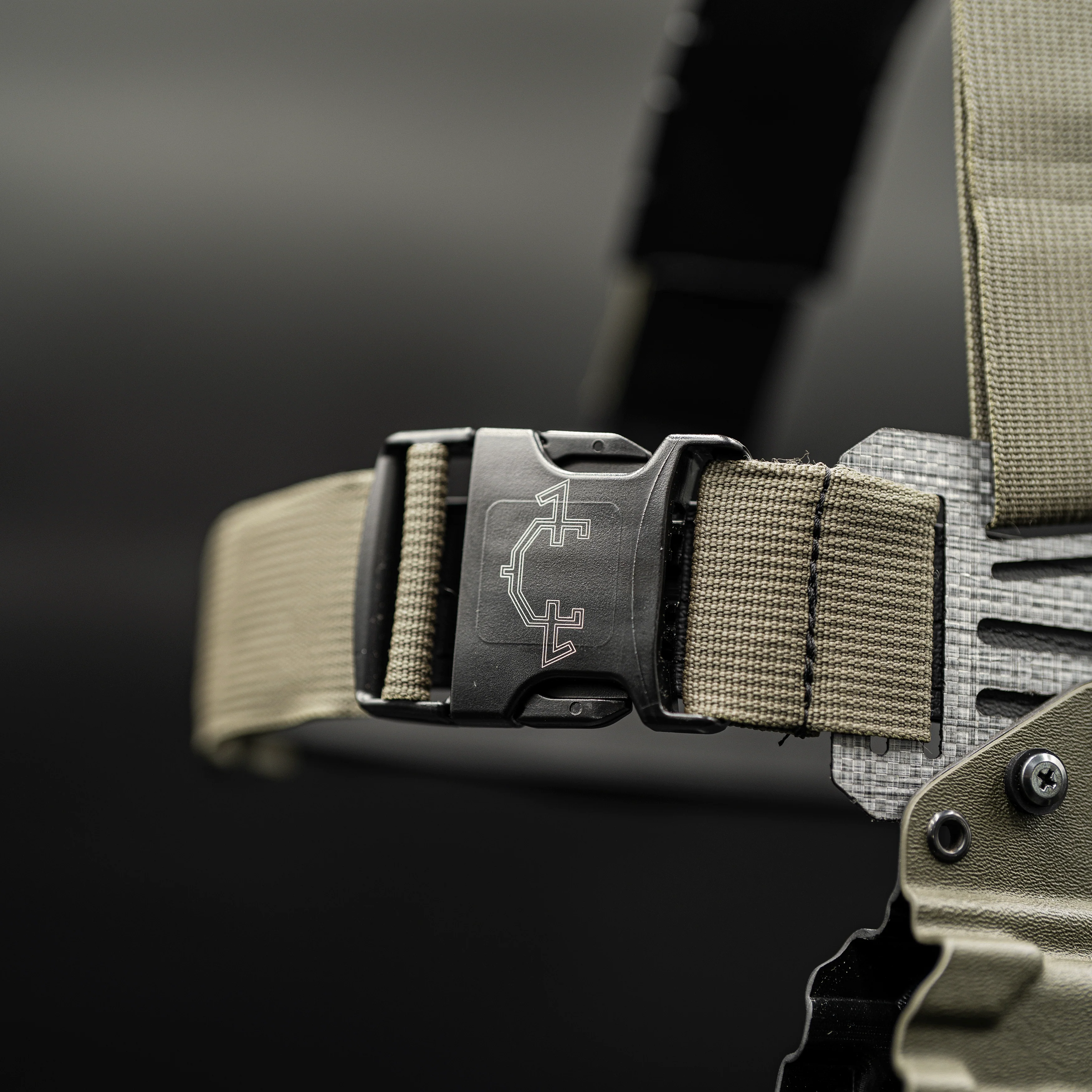GUIDE Torso Holster - Image 17