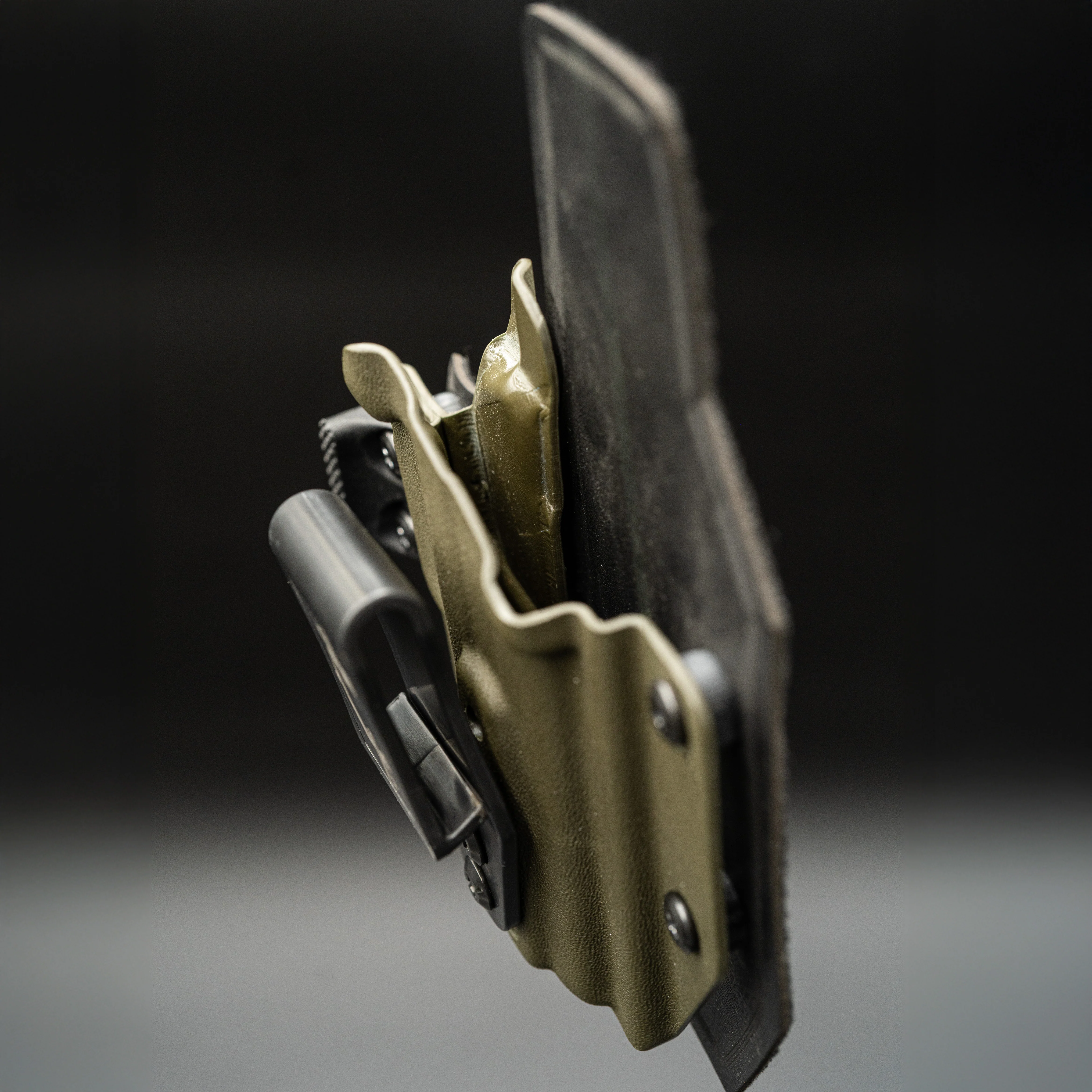 OUTLAW IWB - Inside the Waistband Holster - Image 9