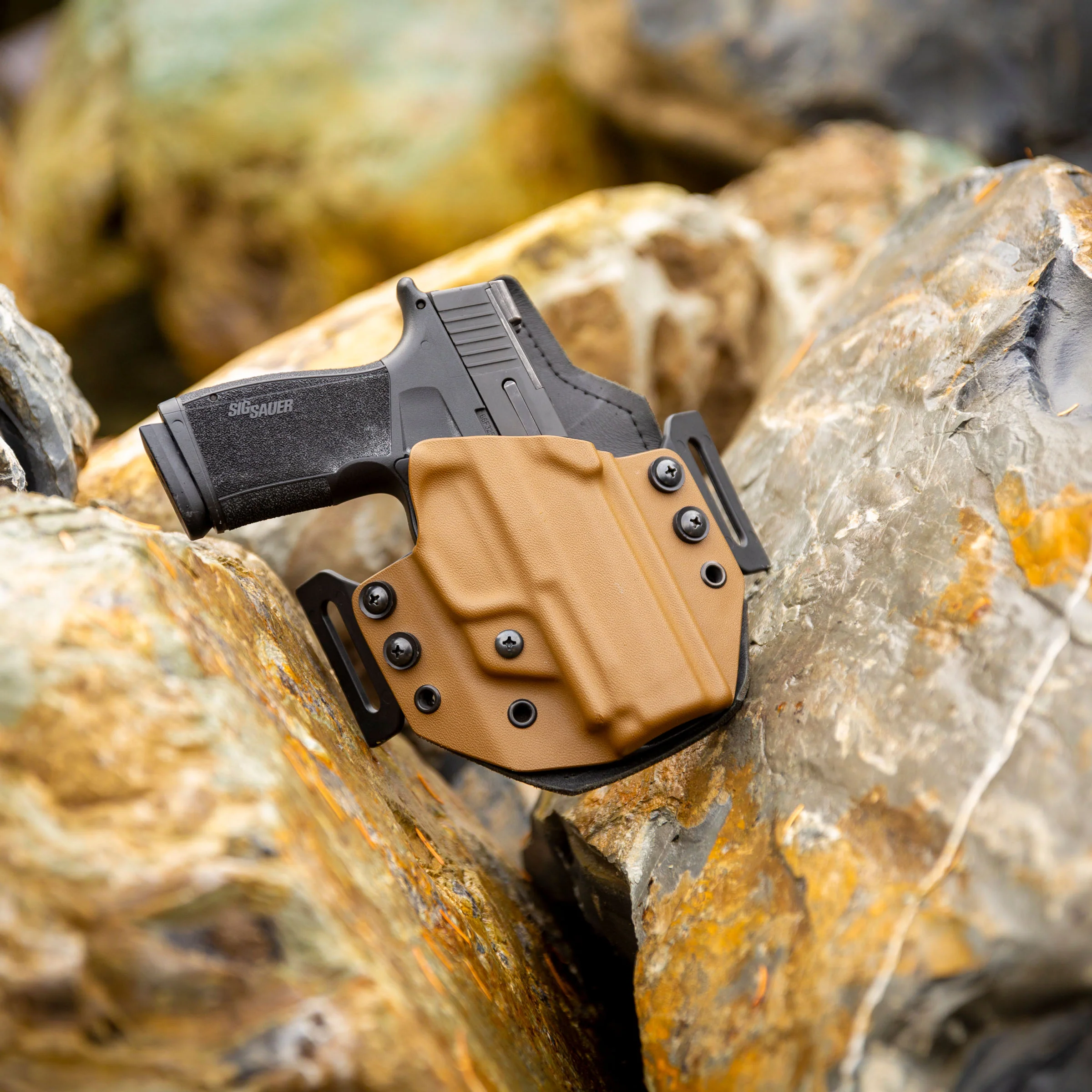OUTLAW OWB - Outside the Waistband Holster - Image 9